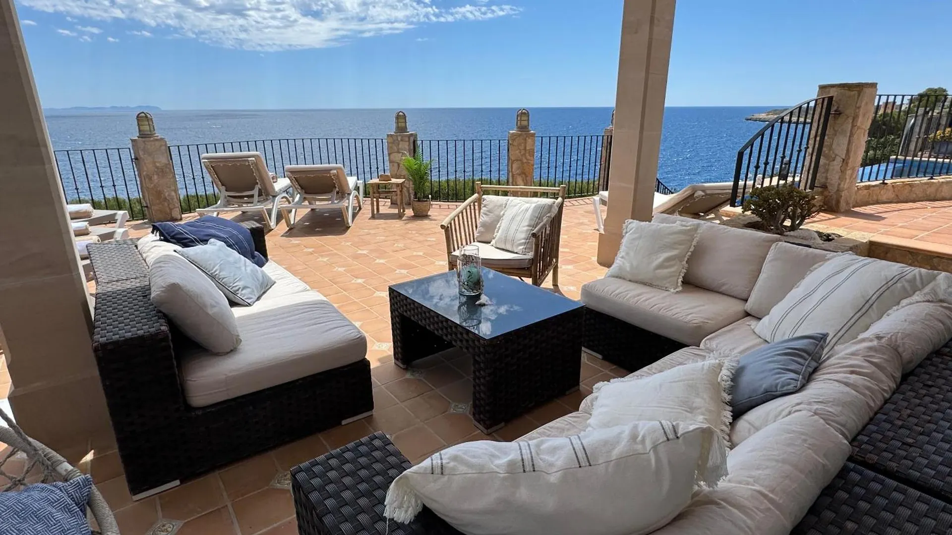 Luxus Villa Direkt Am Meer 칼라 피